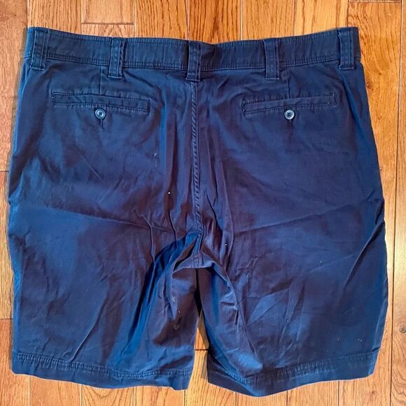 ST. JOHN’s BAY COMFORT STRETCH 10” MEN’s CARGO SHORT IN NAVY BLUE SIZE 40 - Picture 4 of 6